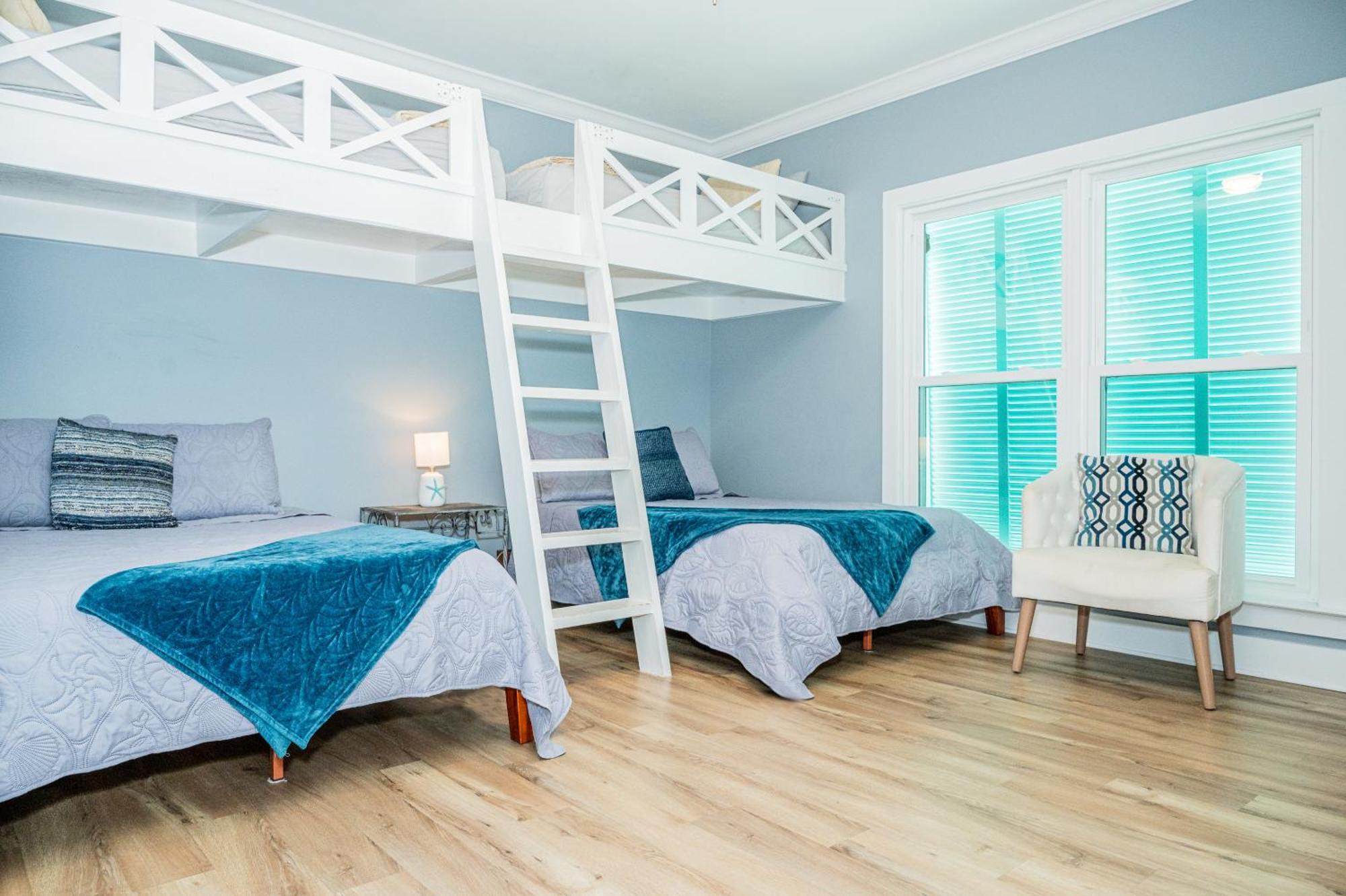 Cottage Beach House Steps From Beach 3 Bedroom 2 Bath 굴프 쇼어스 외부 사진