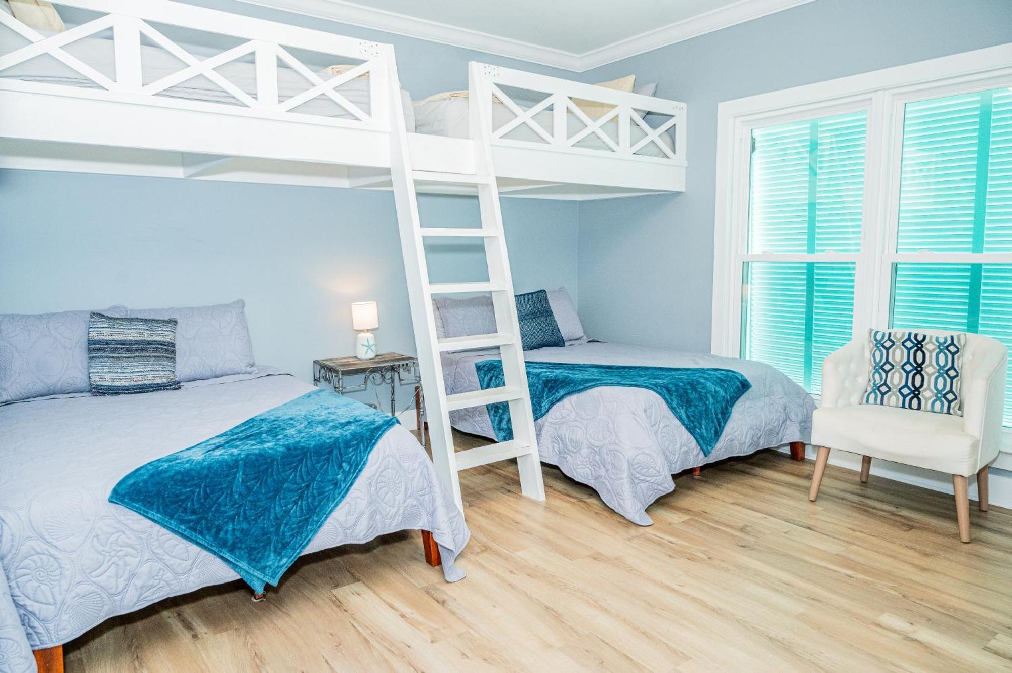 Cottage Beach House Steps From Beach 3 Bedroom 2 Bath 굴프 쇼어스 외부 사진